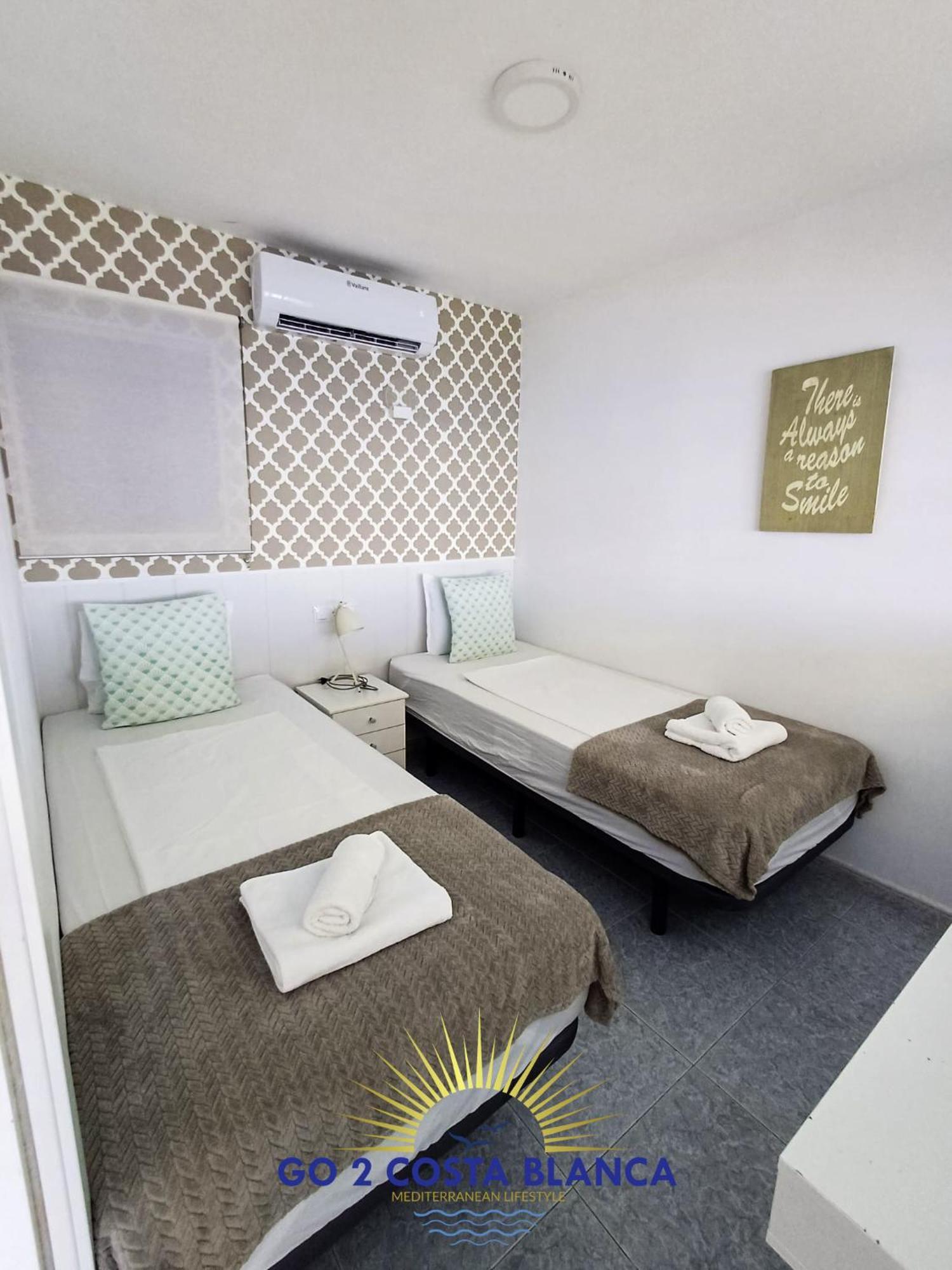 Suite On The Beach Benidorm Exterior foto